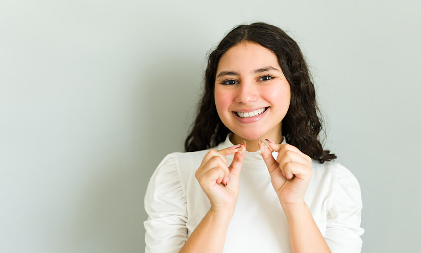 Teen Aligner Compliance: Signs Your Child Isn’t Wearing Them Teen Aligner Compliance: Signs Your Child Isn’t Wearing Them