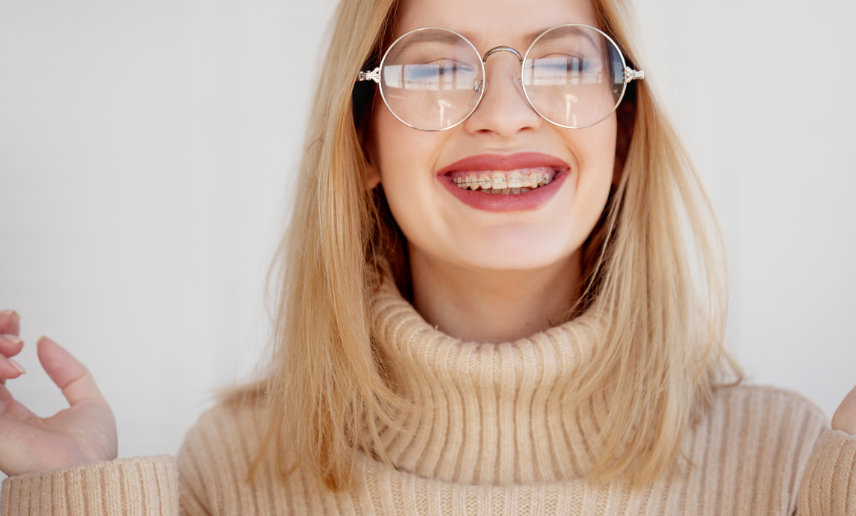 Metal Vs Clear Ceramic Braces: How To Choose For Your Lifestyle And Smile Goals